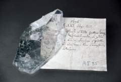 Bergkristall aus der Schweiz aus dem Nachlass A. T. v. Gersdorf. (Görlitzer Sammlungen für Geschichte und Kultur, Foto: Die Partner GmbH)