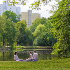 People in a park, Leipzig, Johanna-Park